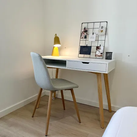 L'authentique - Moderne - *